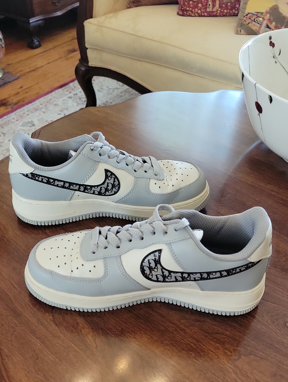 Nike Dior Air Sneakers - Picture 5 of 10